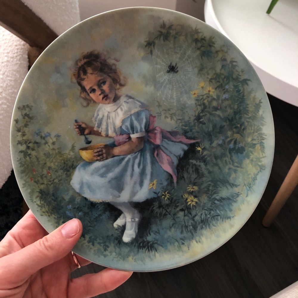 1981 Little Miss Muffet Plate by John McLelland with Certificate and Box